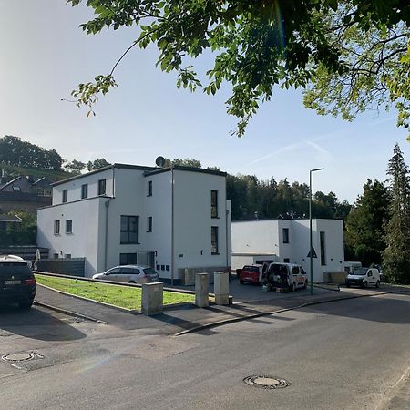 Grosse Moderne Ferienwohnung Auch Als Monteur Unterkunft Nutzbar, In Stolberg - Vicht ภายนอก รูปภาพ