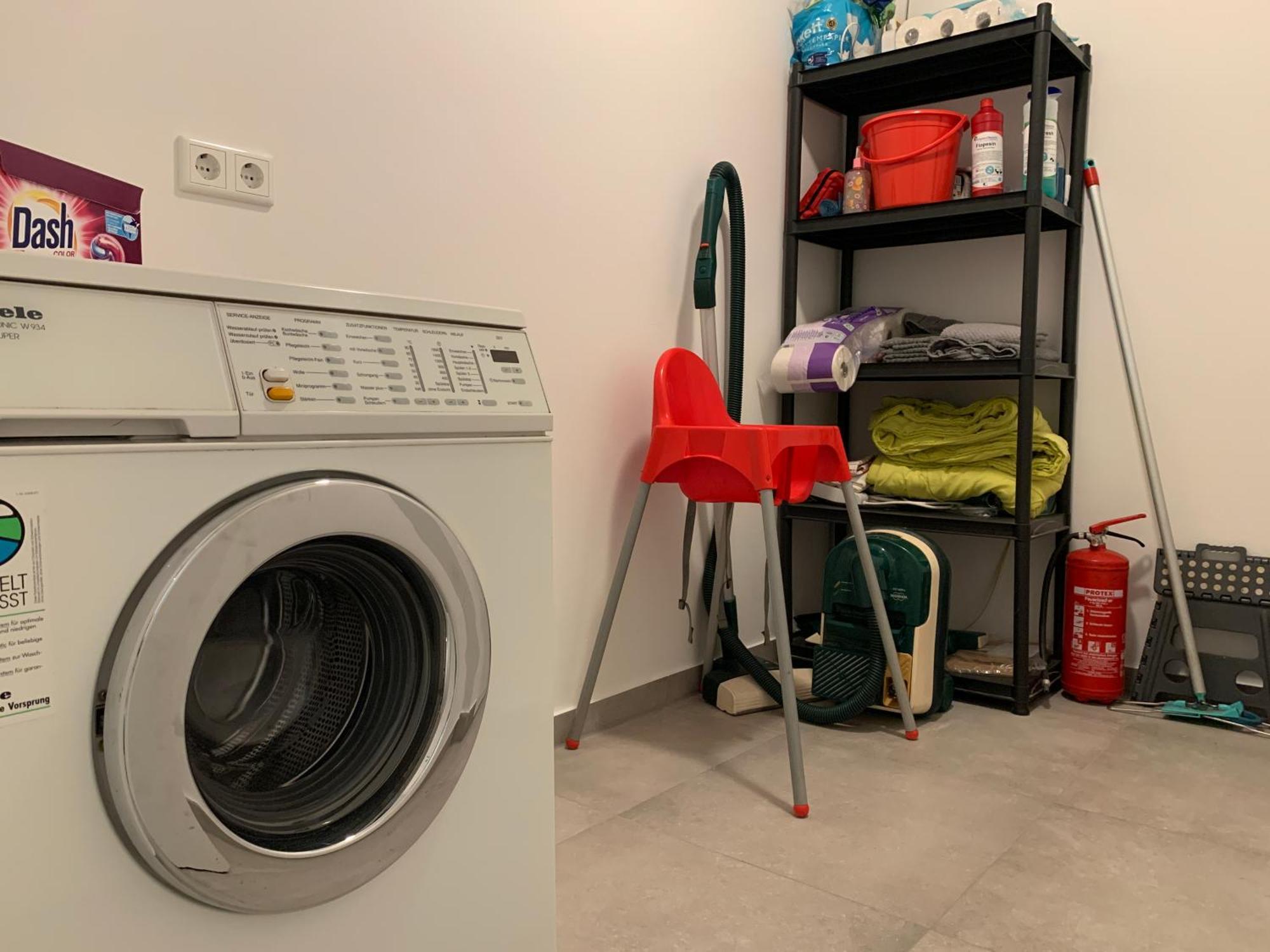 Grosse Moderne Ferienwohnung Auch Als Monteur Unterkunft Nutzbar, In Stolberg - Vicht ภายนอก รูปภาพ