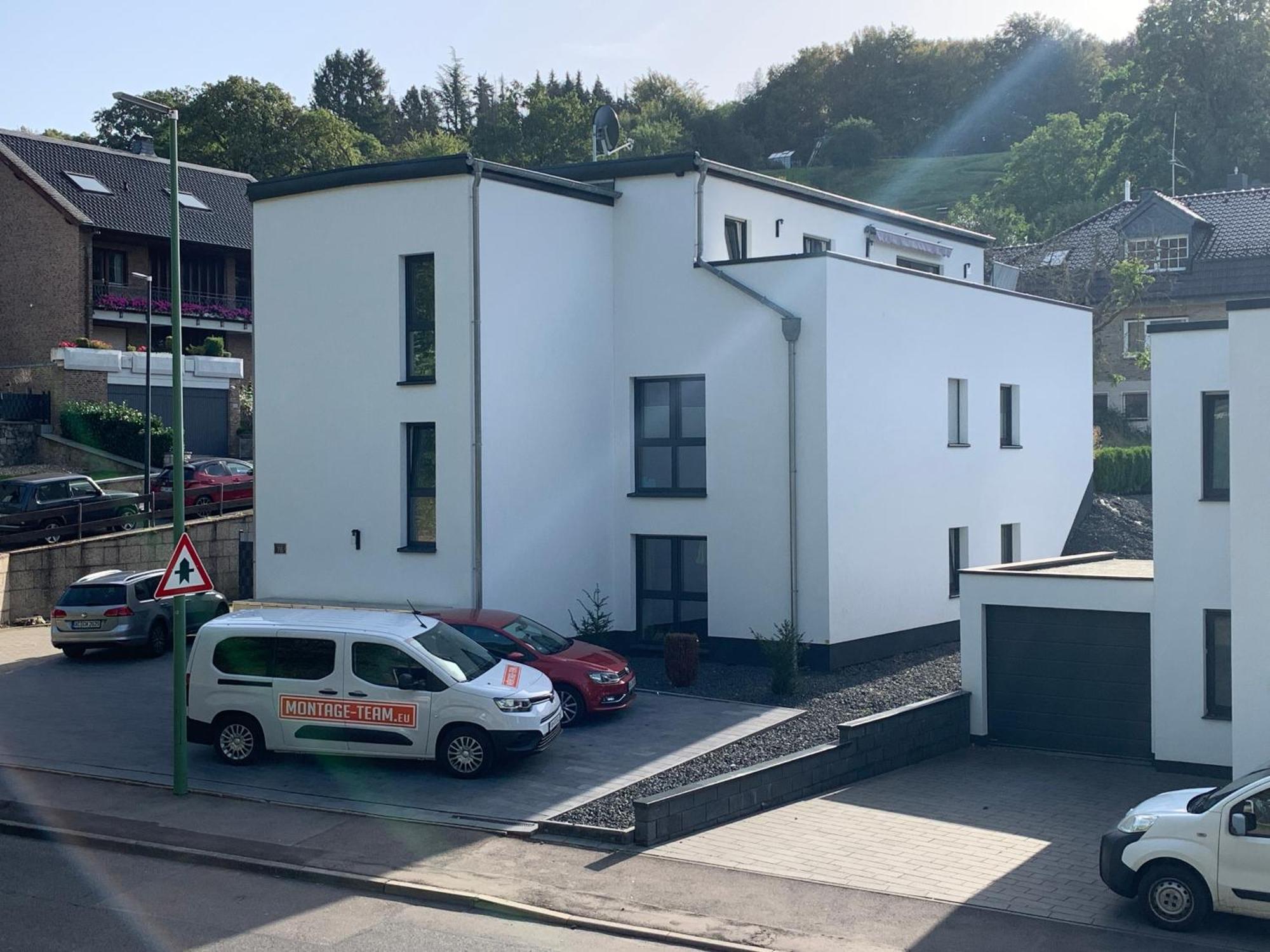 Grosse Moderne Ferienwohnung Auch Als Monteur Unterkunft Nutzbar, In Stolberg - Vicht ภายนอก รูปภาพ